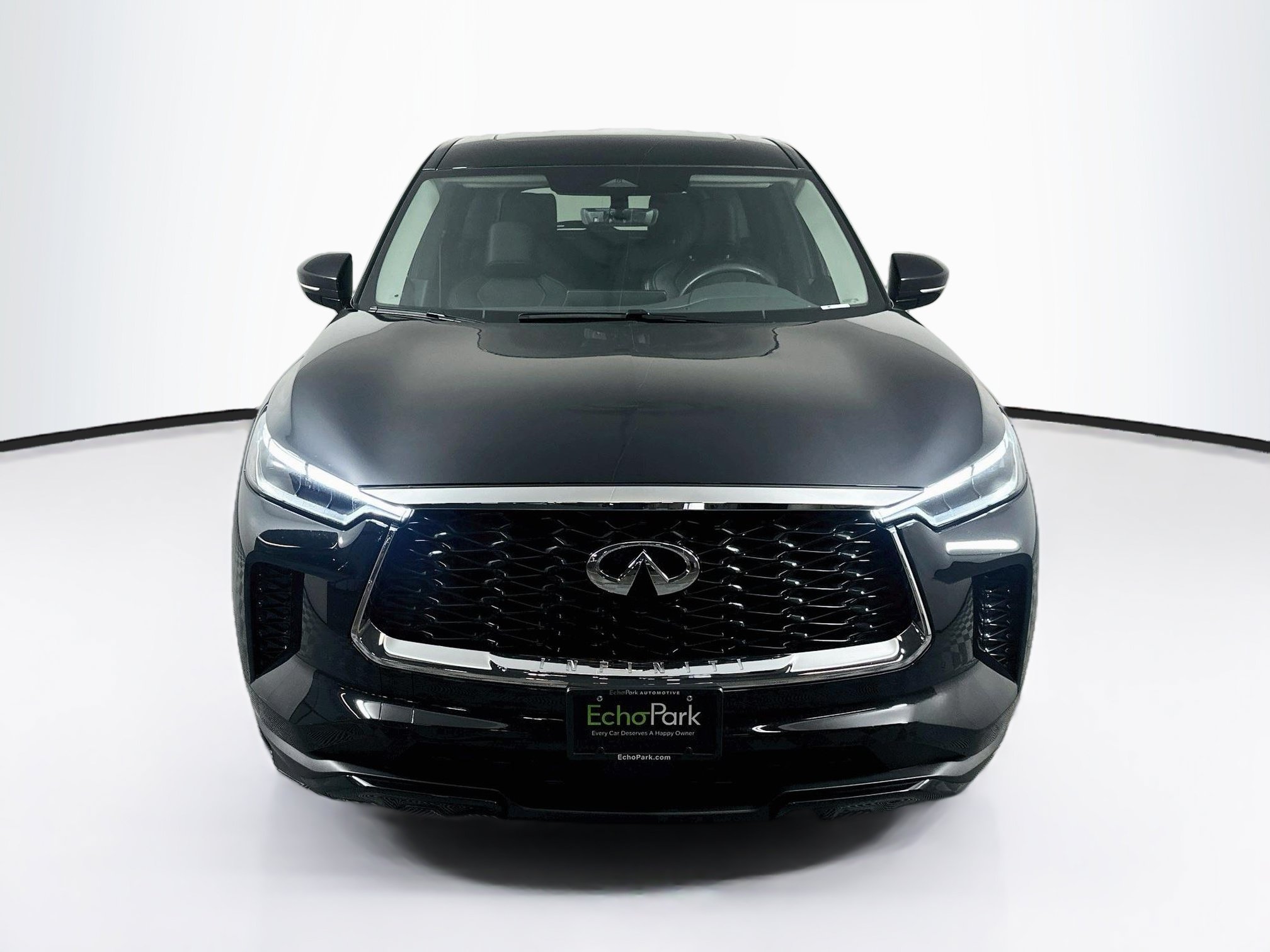 Used 2023 INFINITI QX60 Pure AWD/4WD image 2
