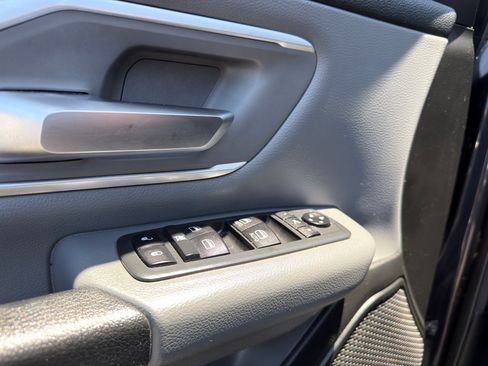 Used 2020 RAM 1500 Big Horn RWD image 25