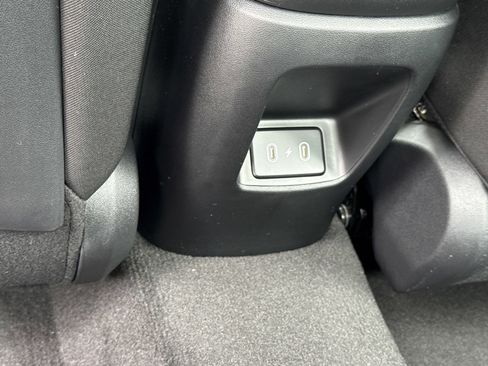 New 2026 Hyundai Elantra SE FWD image 13