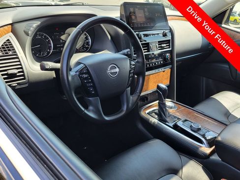 Used 2023 Nissan Armada SL w/ Captain's Chairs Package AWD/4WD image 5