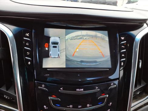 Used 2016 Cadillac Escalade Platinum image 23