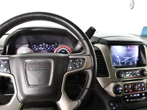 Used 2015 GMC Yukon Denali w/ Open Road Package AWD/4WD image 17