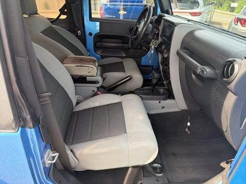 Used 2010 Jeep Wrangler Sport AWD/4WD image 15