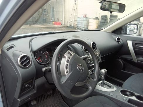 Used 2015 Nissan Rogue S w/ Convenience Package AWD/4WD image 21
