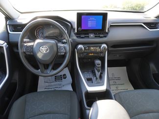Used 2024 Toyota RAV4 XLE video 2