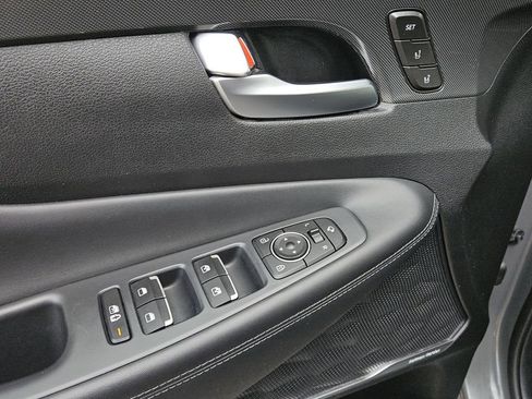Used 2023 Hyundai Santa Fe Limited image 26