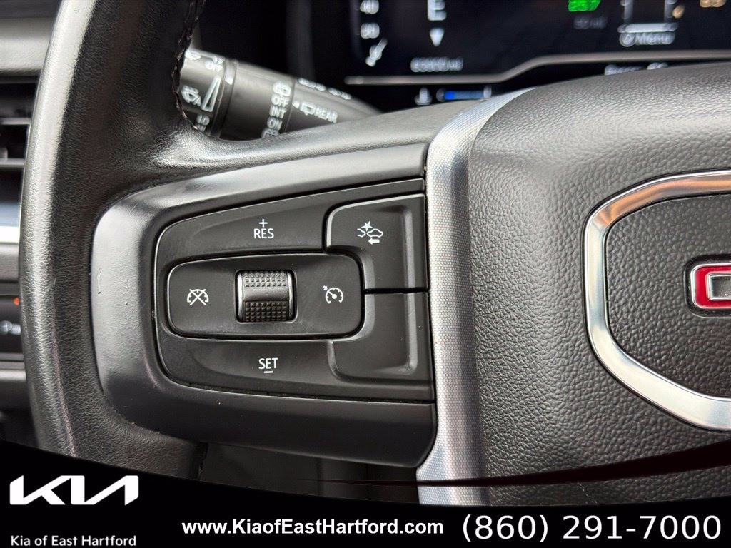 Used 2023 GMC Yukon XL SLT AWD/4WD image 26