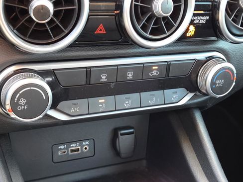 Used 2022 Nissan Sentra SV image 20