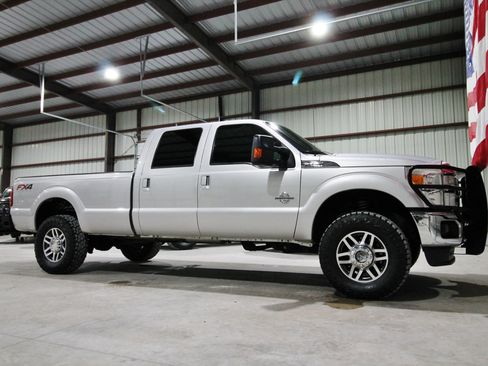 Used 2013 Ford F350 Lariat w/ Lariat Ultimate Pkg AWD/4WD image 15