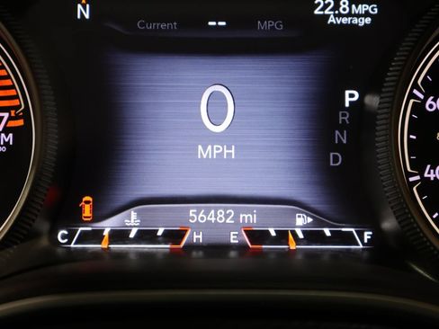 Used 2020 Jeep Cherokee Trailhawk w/ Cold Weather Group AWD/4WD image 44