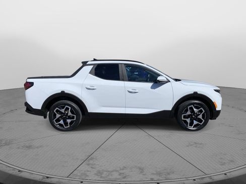 Used 2022 Hyundai Santa Cruz Limited AWD/4WD image 2