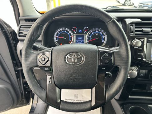 Used 2017 Toyota 4Runner TRD Off-Road Premium image 23