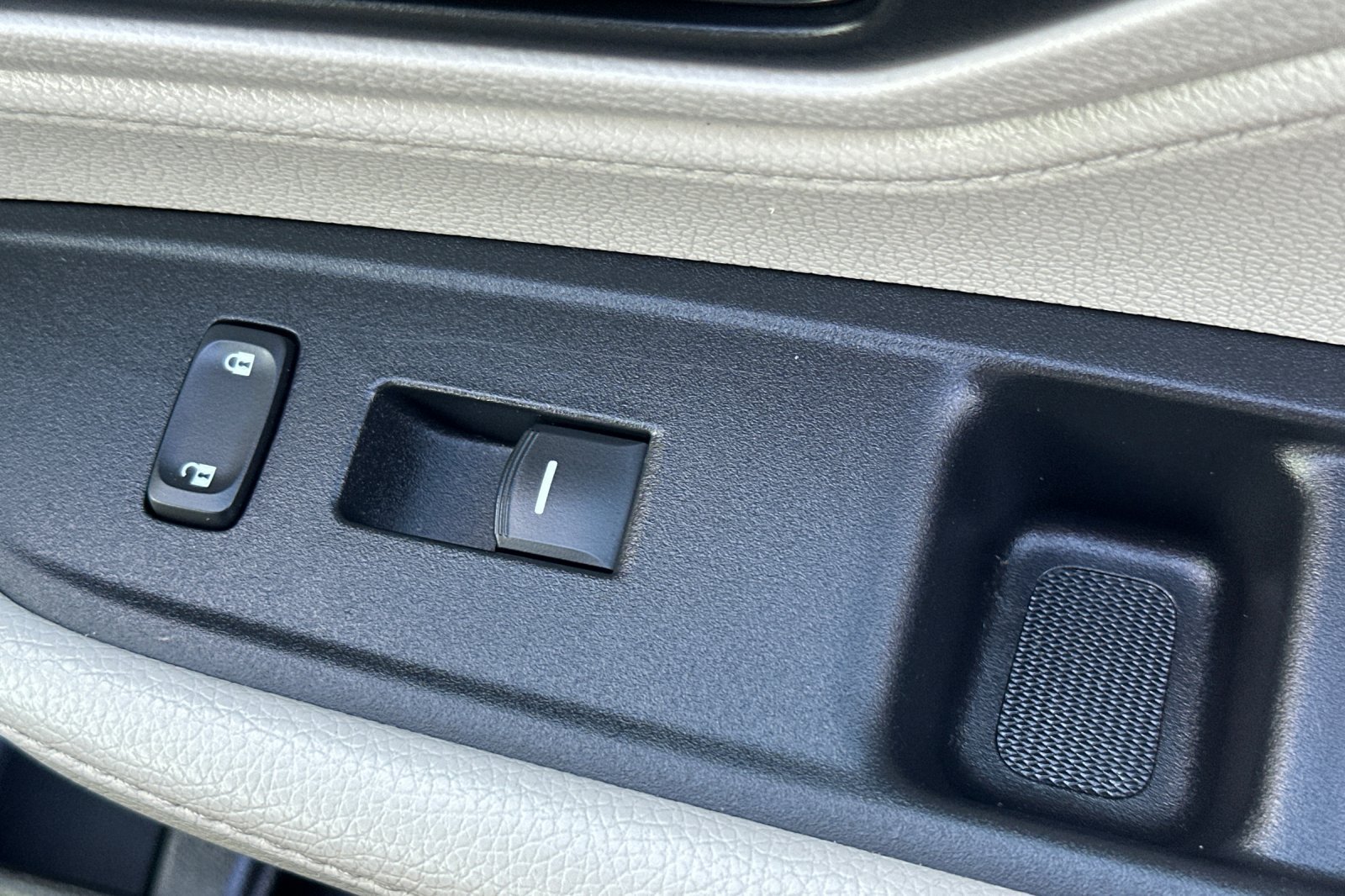 Used 2025 Honda Odyssey EX-L image 23