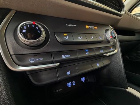 Used 2020 Hyundai Santa Fe SEL AWD/4WD image 25