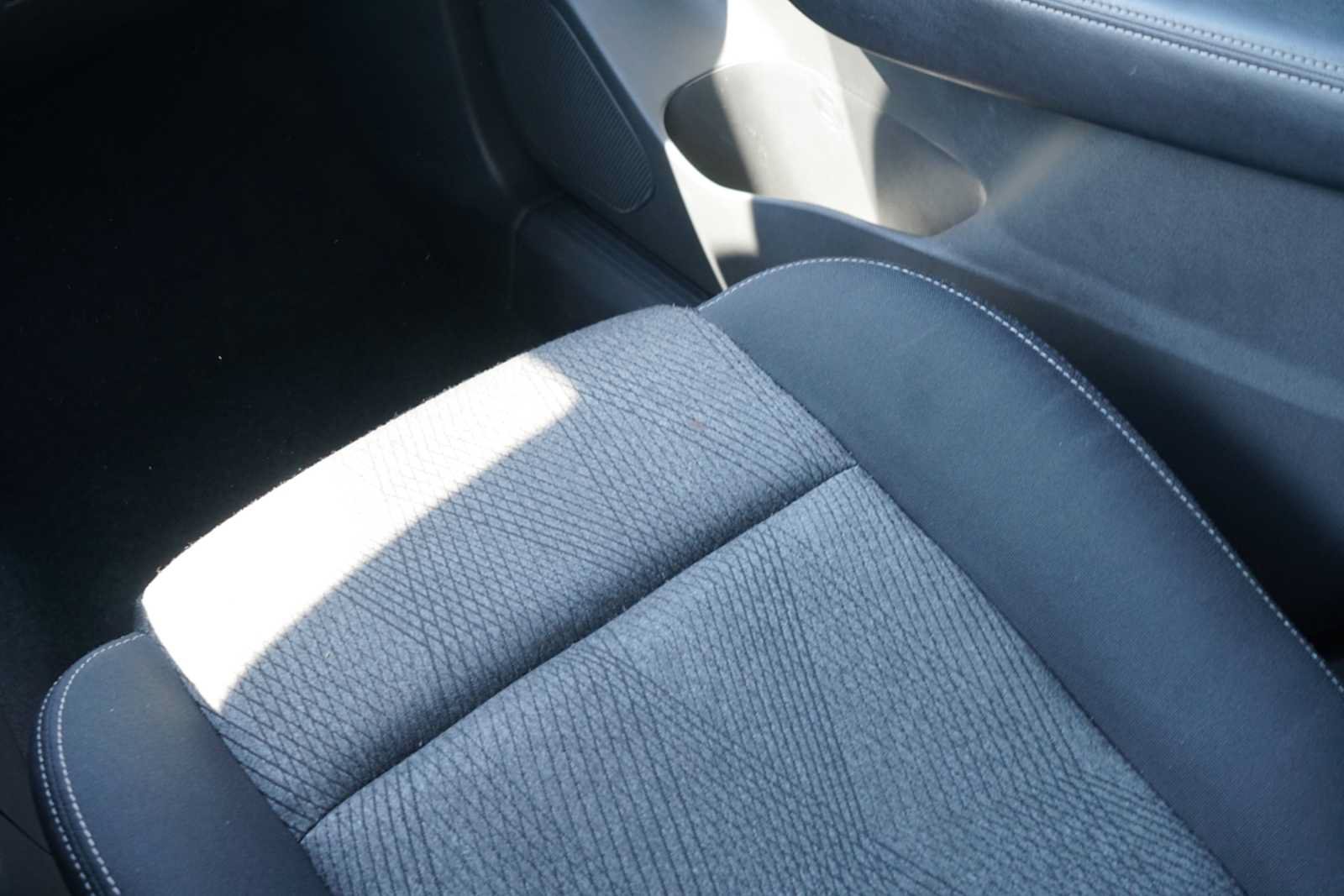 Used 2024 Nissan Rogue SV FWD image 20