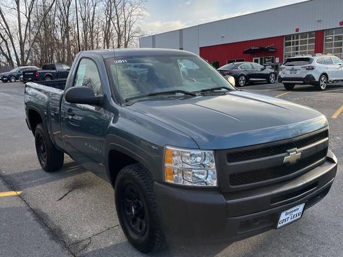 Used 2011 Chevrolet Silverado 1500 W/T image 2