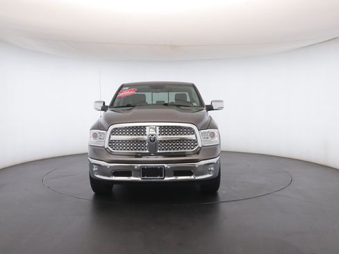 Used 2017 RAM 1500 Laramie w/ Convenience Group image 39