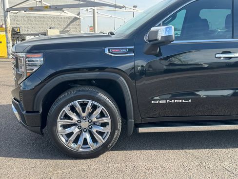 Used 2024 GMC Sierra 1500 Denali w/ Denali Reserve Package image 10