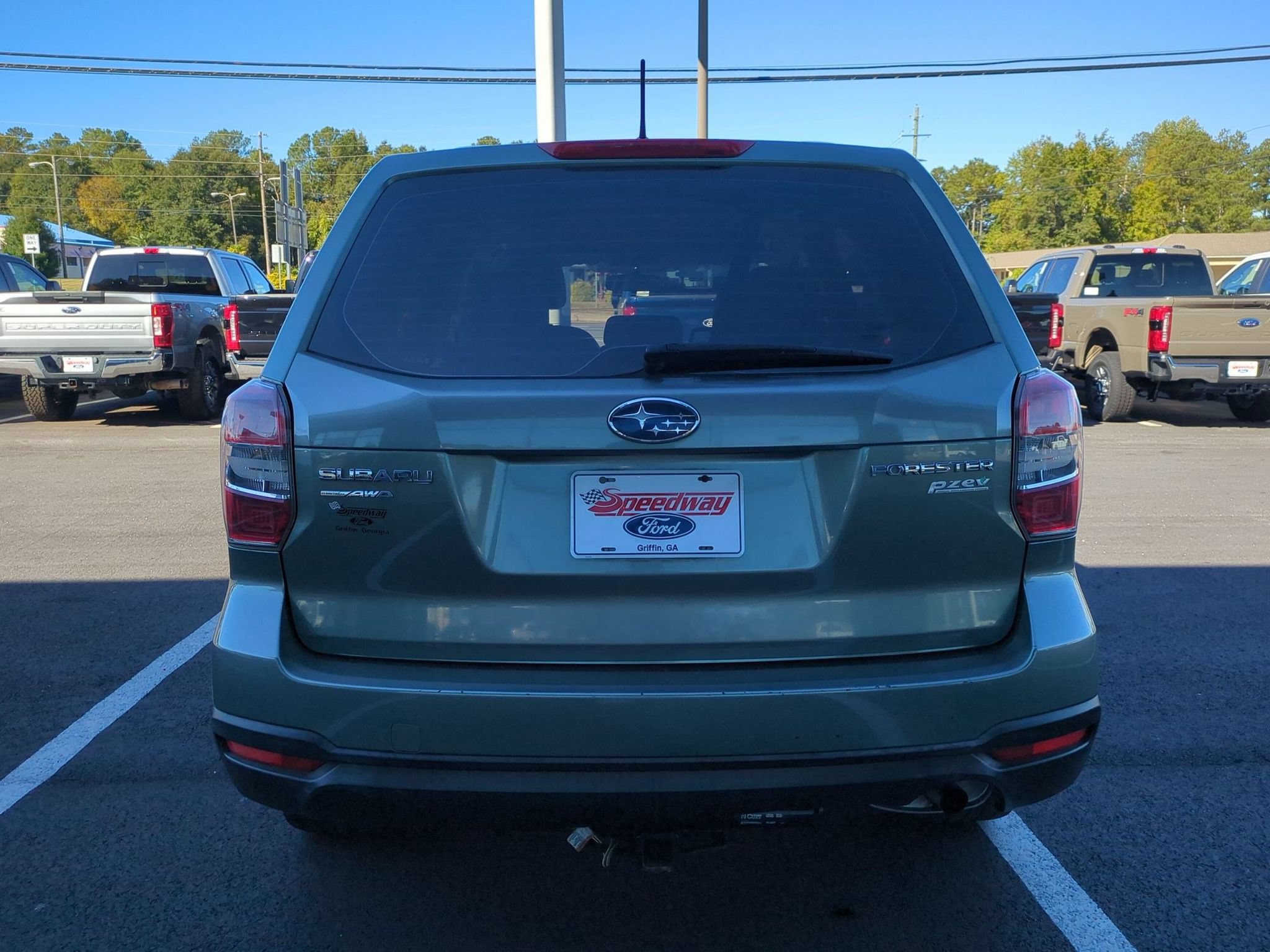 Used 2014 Subaru Forester 2.5i AWD/4WD image 8