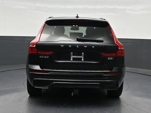 Used 2024 Volvo XC60 B5 Plus w/ Protection Package Premier AWD/4WD image 5