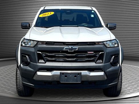 Used 2023 Chevrolet Colorado Trail Boss AWD/4WD image 2
