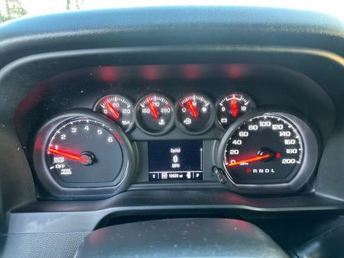 Used 2024 Chevrolet Silverado 1500 Custom image 30