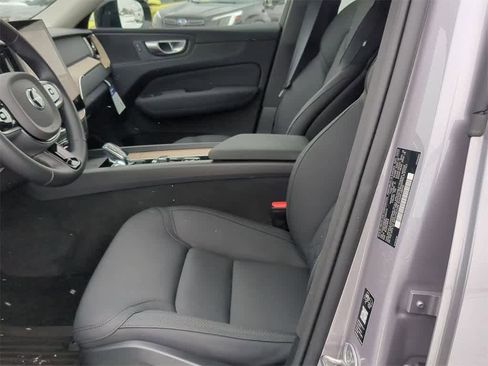 New 2026 Volvo XC60 B5 Plus w/ Protection Package Premier image 15