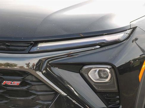 Used 2024 Chevrolet TrailBlazer RS image 8