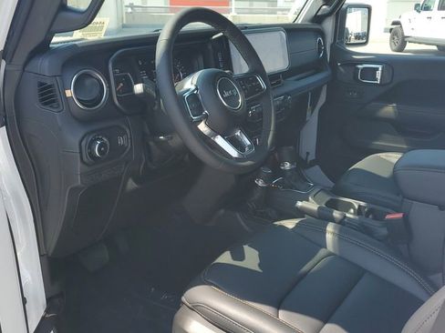 New 2025 Jeep Wrangler Sahara image 21