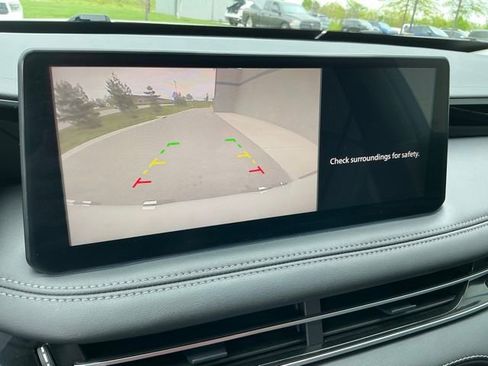 Used 2024 INFINITI QX60 Pure w/ Cargo Package FWD image 26