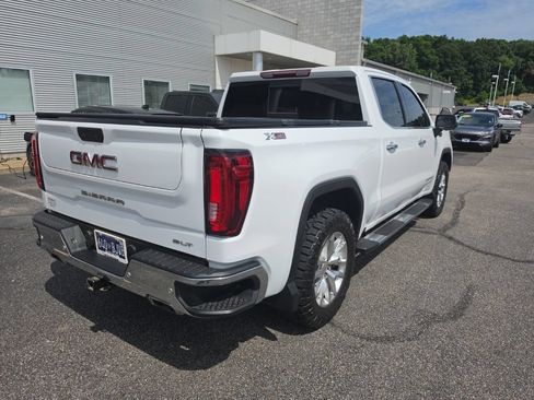 Used 2019 GMC Sierra 1500 SLT w/ SLT Premium Plus Package AWD/4WD image 4
