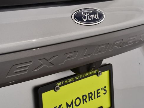 Used 2024 Ford Explorer XLT w/ Equipment Group 202A AWD/4WD image 24