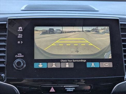 Used 2019 Honda Pilot Touring image 15