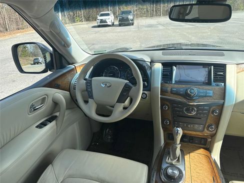 Used 2014 INFINITI QX80 4WD w/ Theater Package image 14