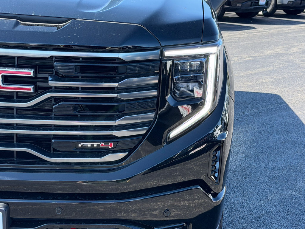 New 2026 GMC Sierra 1500 AT4 w/ AT4 Premium Package AWD/4WD image 7