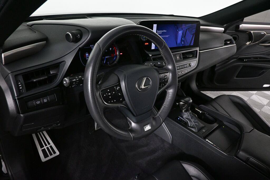 Used 2023 Lexus ES 350 F Sport w/ Accessory Package (Z2) FWD image 2