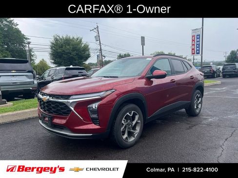 Certified 2024 Chevrolet Trax LT FWD image 3