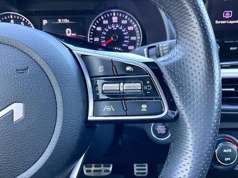 Used 2024 Kia Forte GT-Line w/ GT-Line Premium Package image 25