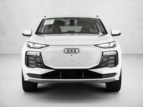 Certified 2025 Audi Q6 e-tron Premium Plus w/ Premium Plus AWD/4WD image 2