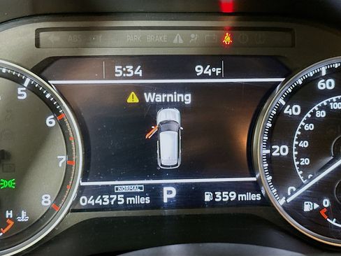 Used 2024 Mitsubishi Outlander SE AWD/4WD image 19