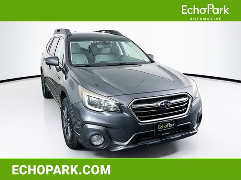 Used 2018 Subaru Outback 2.5i Premium AWD/4WD image 1