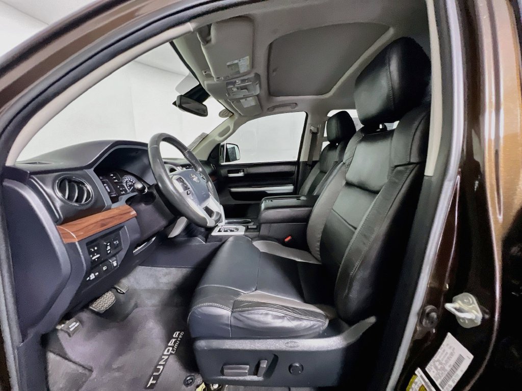 Used 2020 Toyota Tundra Limited w/ Limited Premium Package RWD image 14