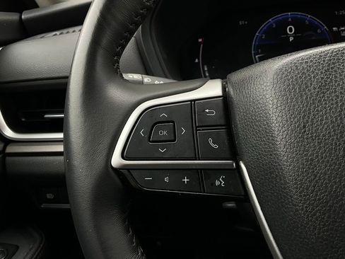 Used 2025 Toyota Grand Highlander XLE image 36