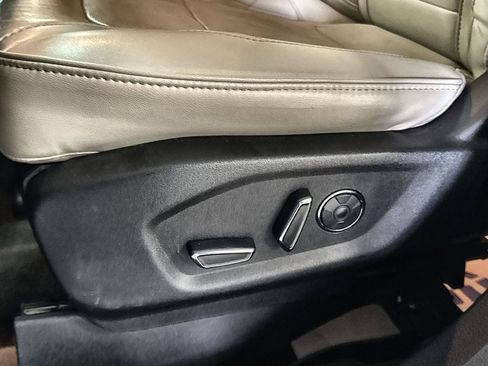 Used 2017 Ford Explorer Platinum AWD/4WD image 13