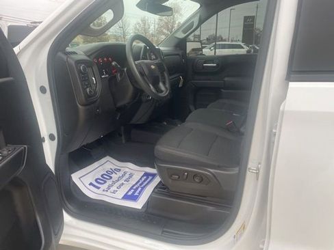 Used 2025 Chevrolet Silverado 1500 Custom w/ Turbomax Blackout Package image 21