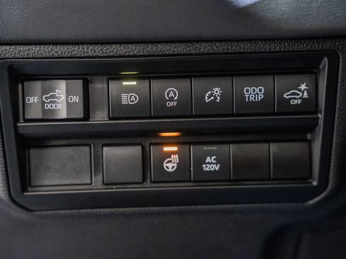 Used 2023 Toyota Tundra Platinum image 48