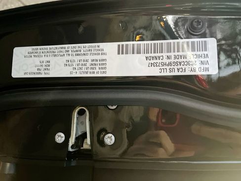 Used 2023 Chrysler 300 Touring L w/ Comfort Group image 30