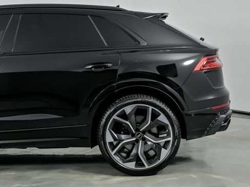 Used 2023 Audi RS Q8 image 9