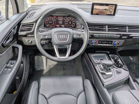 Used 2019 Audi Q7 3.0T Prestige w/ Prestige Package image 16