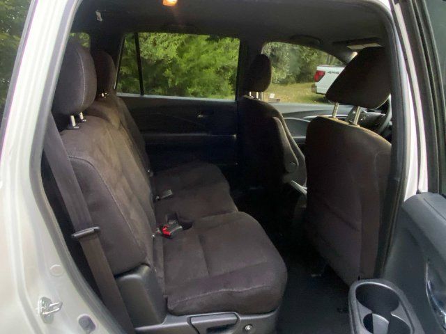 Used 2022 Honda Pilot Sport image 32